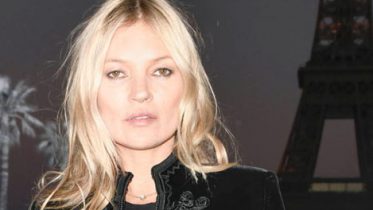 Cara Delevingnes und Kate Moss' Tribut an Karl Lagerfeld
